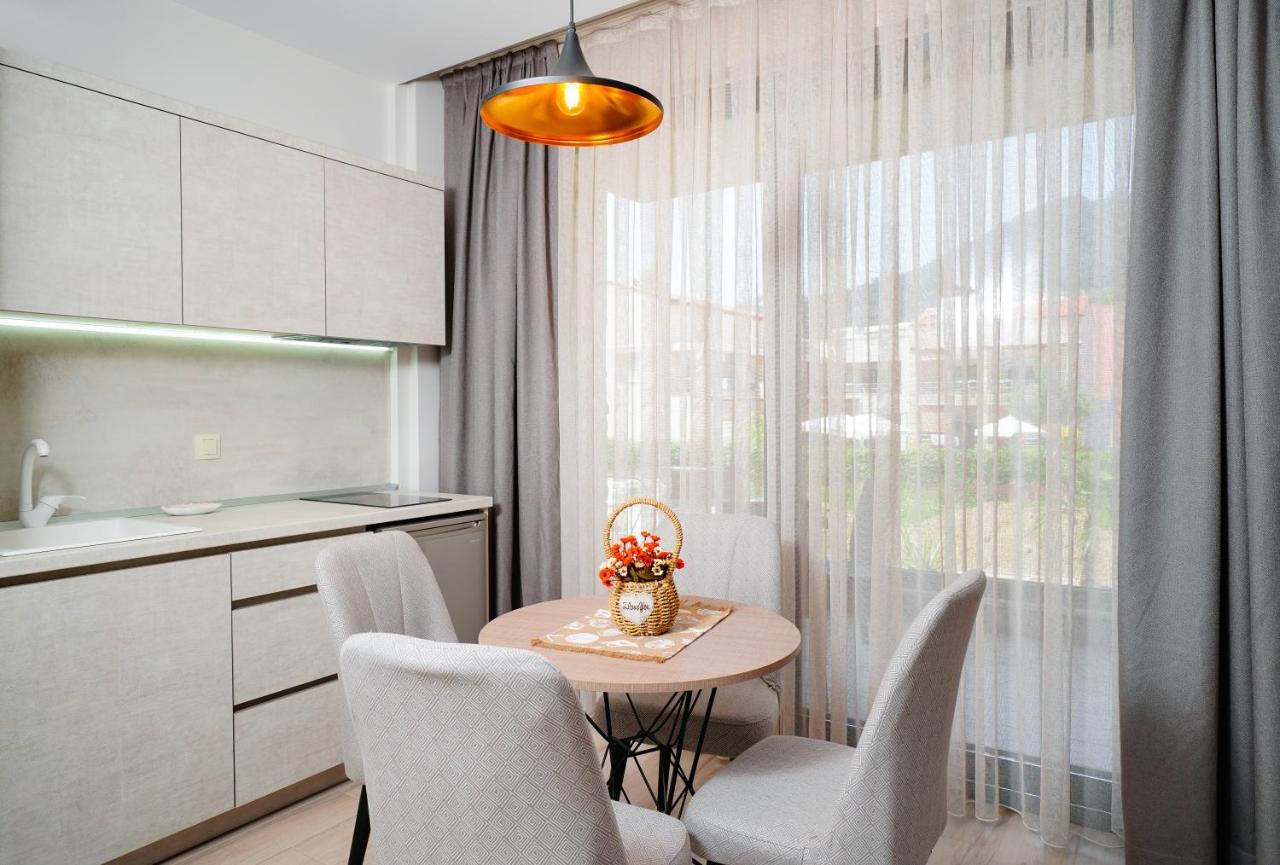 Tereza Golden Aparthotel Chrysi Ammoudia Buitenkant foto